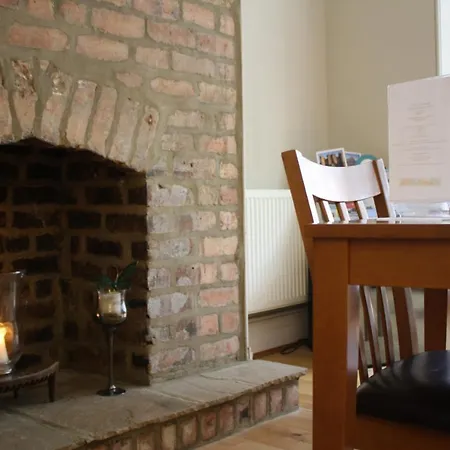 Nama-stay * Harrogate