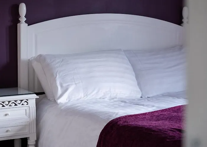 Nama-stay * Harrogate